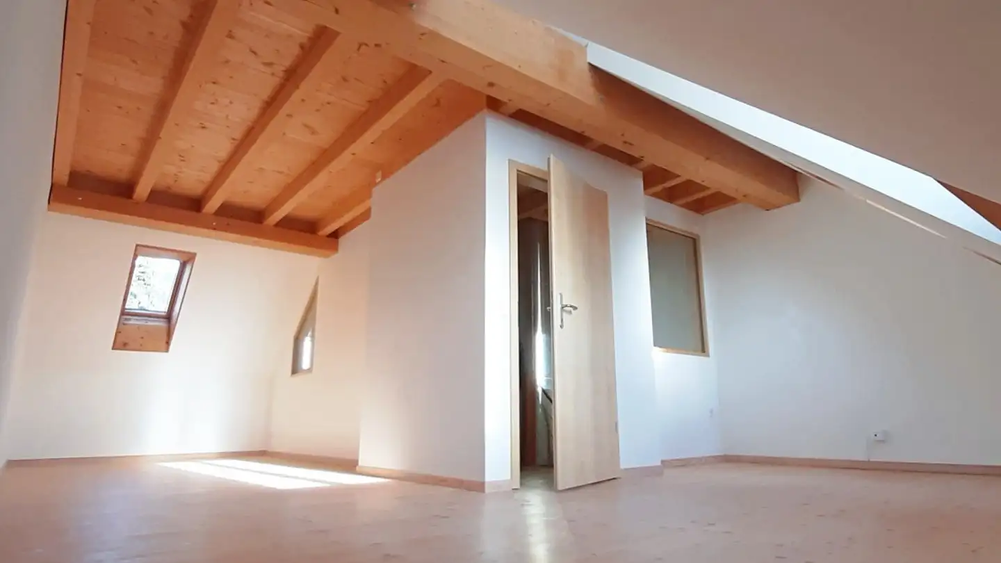 Chambre à louer - Baumgartenweg 5, 8340 Hinwil