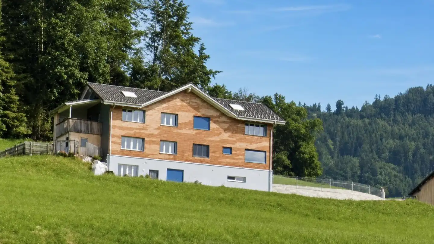 Edificio residenziale in vendita - Untergehren 1, 8735 St. Gallenkappel