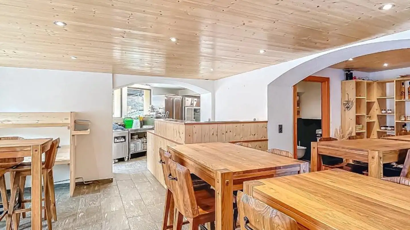 Commercial for sale - 1969 St-Martin VS - Photo 2