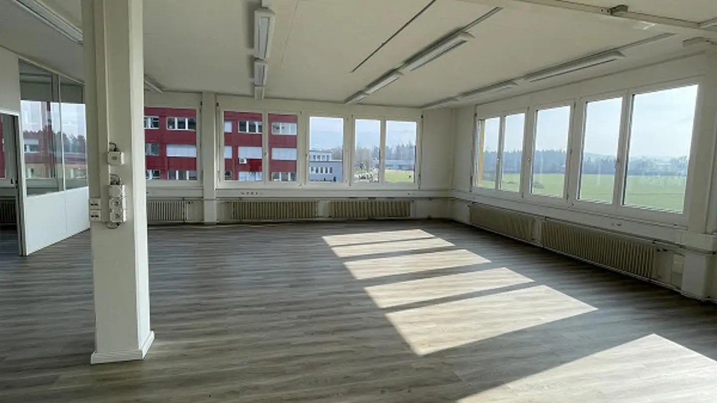 Commercial à louer - Bösch 35, 6331 Hünenberg - Photo 4