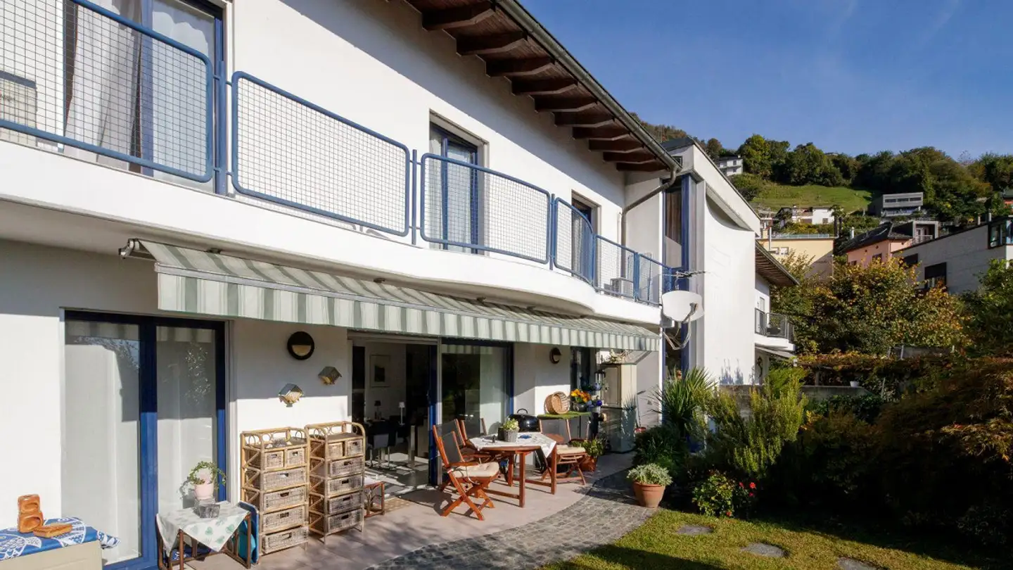 Casa bifamiliare in vendita - 6646 Contra