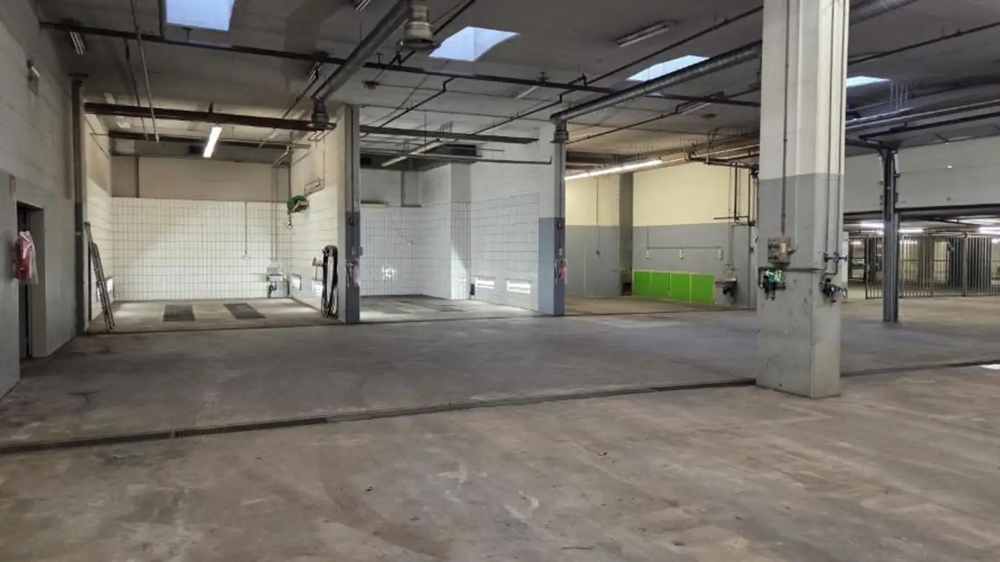 Storage space for rent - 4123 Allschwil