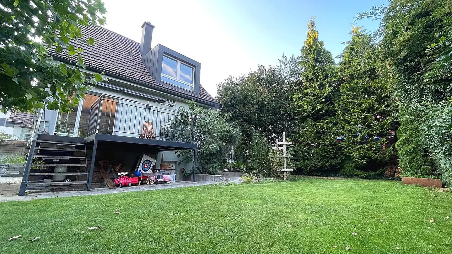 Maison individuelle à louer - 8610 Uster - Photo 2