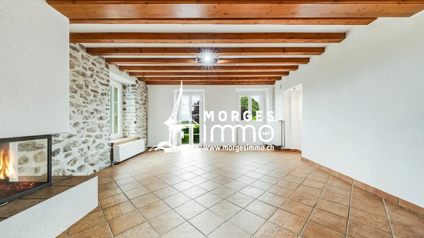 Wohnung kaufen - 1169 Yens