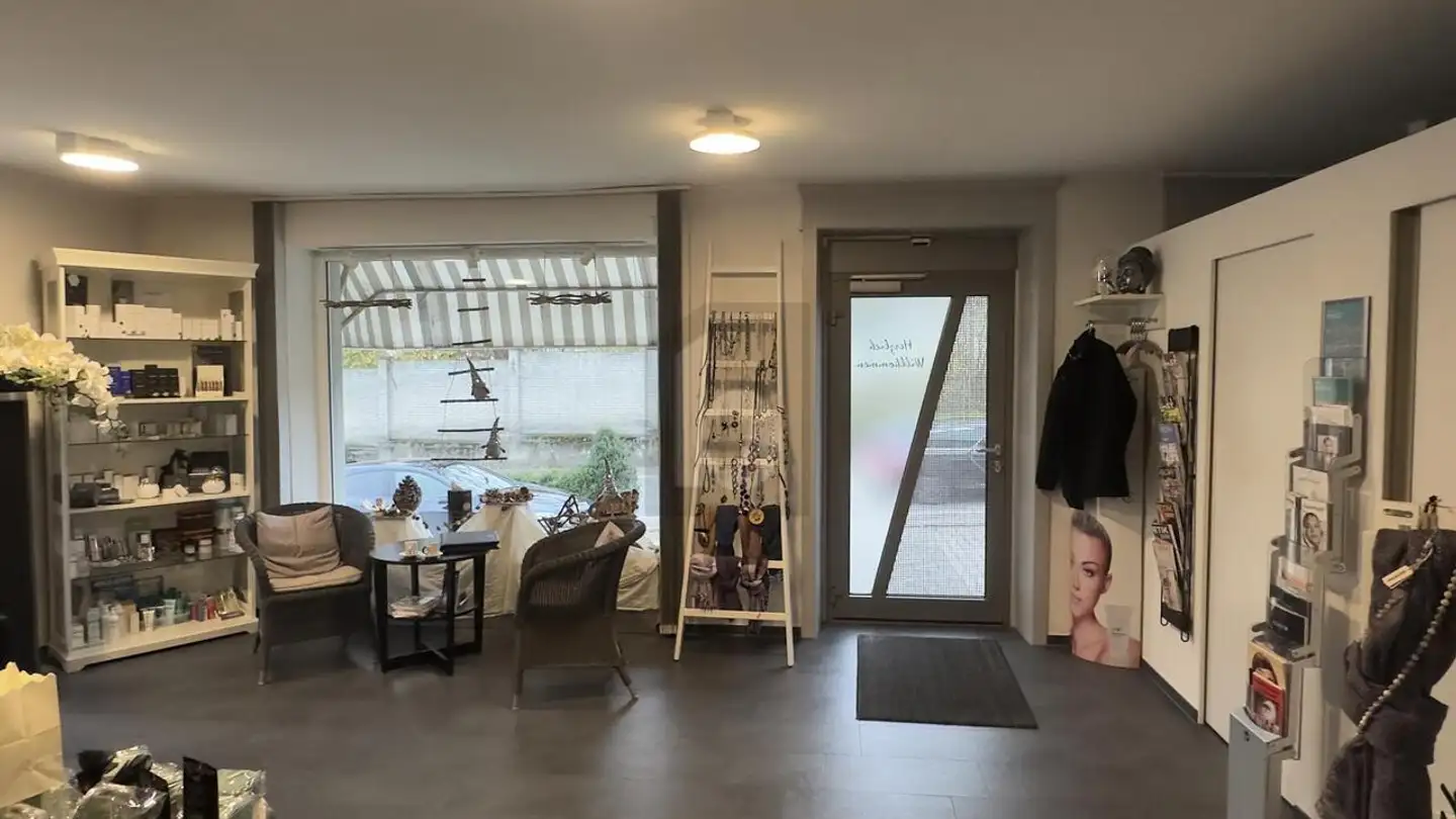 Appartement à louer - 8200 Schaffhausen - Photo 2