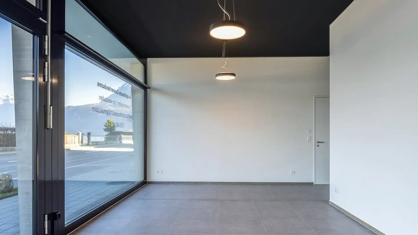Gewerbe mieten - Dorfstrasse 31, 6375 Beckenried - Foto 3