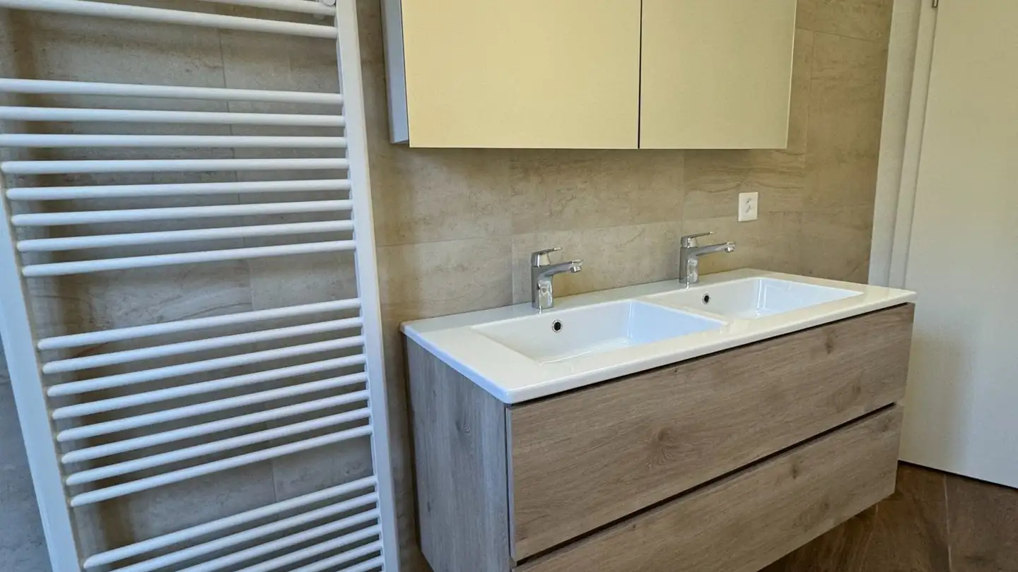 Apartment for rent - Rue Des Brévards 17, 2000 Neuchâtel - Photo 2