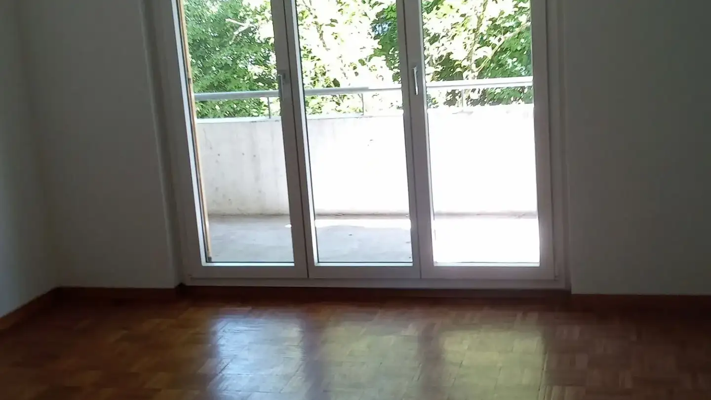 Appartement à louer - 8181 Höri
