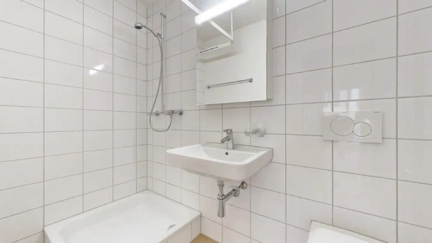 Appartement à louer - Murtenstrasse 143, 3179 Kriechenwil - Photo 3