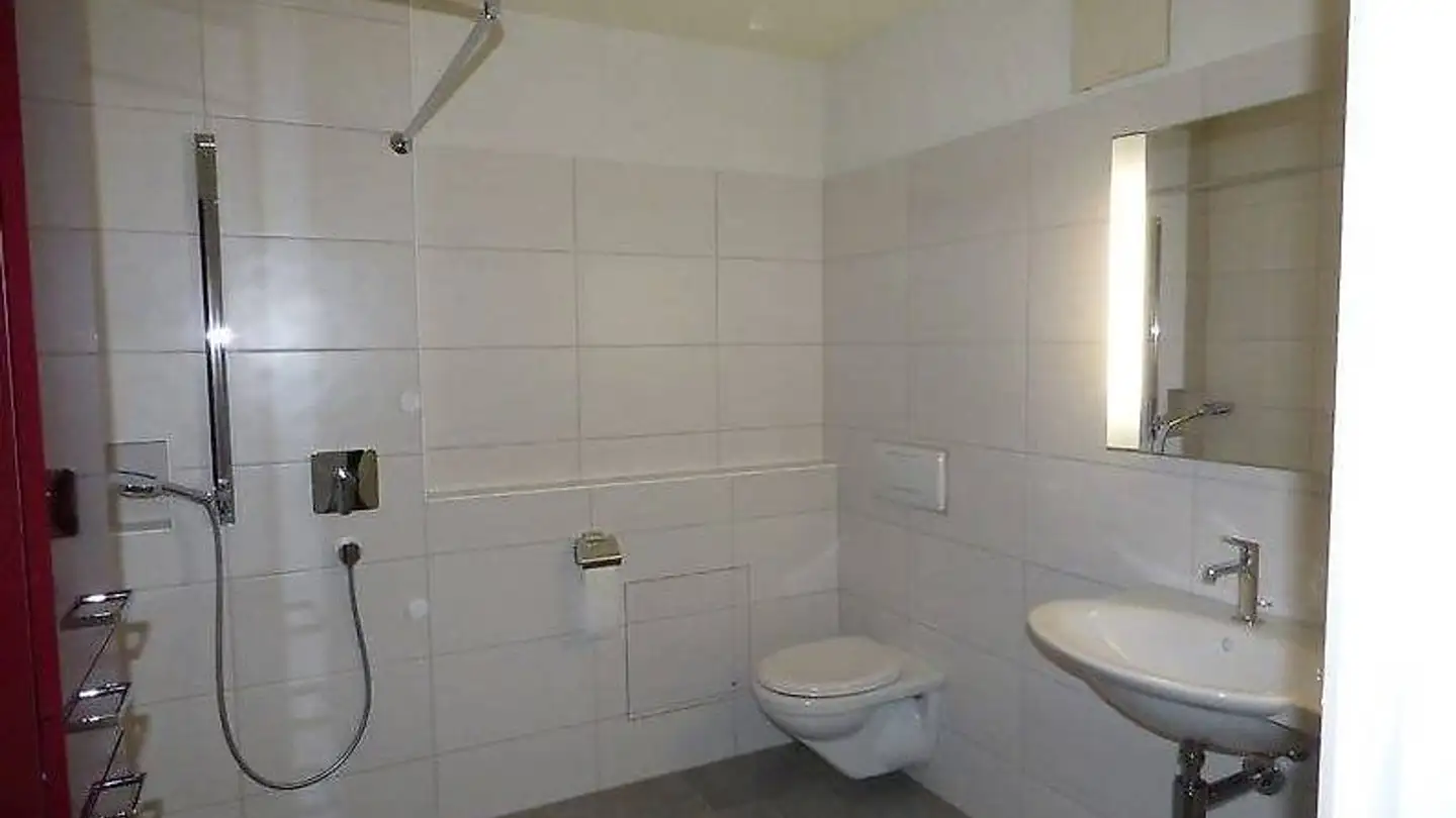 Apartment for rent - Sonnenhofstrasse 7b, 8340 Hinwil - Photo 3