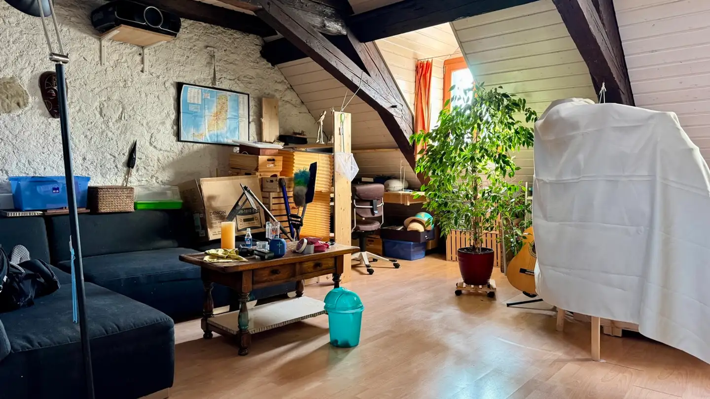 Dachgeschosswohnung mieten - Rue Du Milieu, 1400 Yverdon-les-Bains - Foto 2