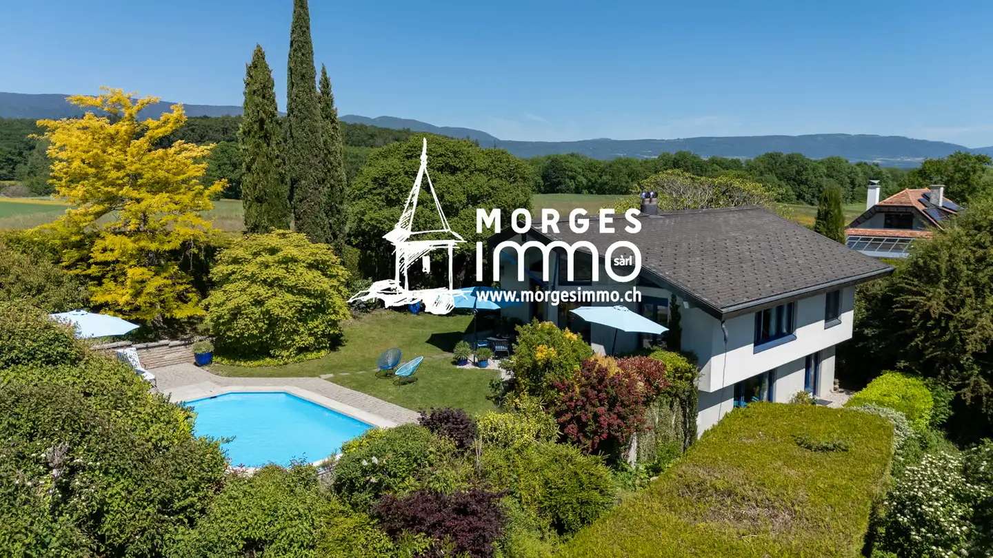 Villa for sale - 1143 Apples