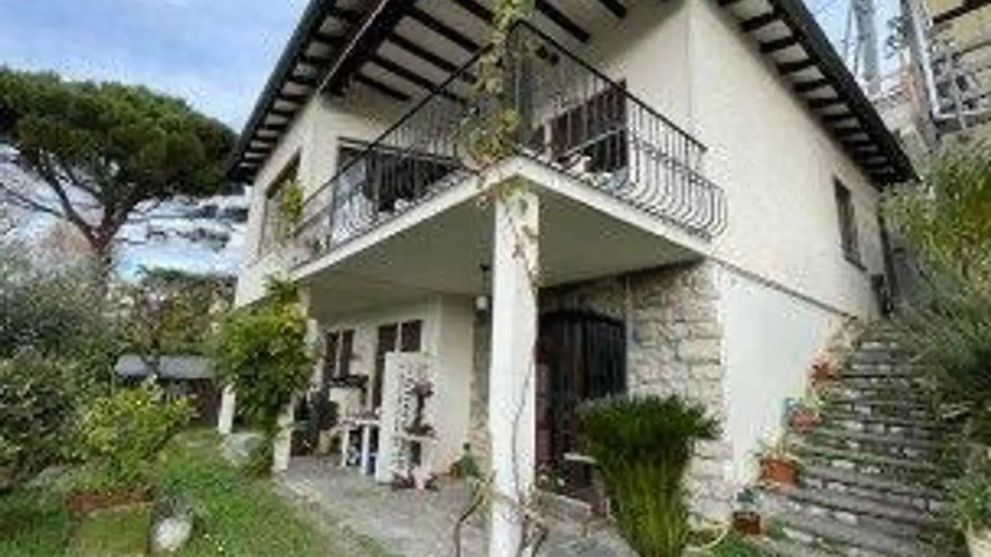 Casa singola in vendita - Via Albonago, 6962 Viganello