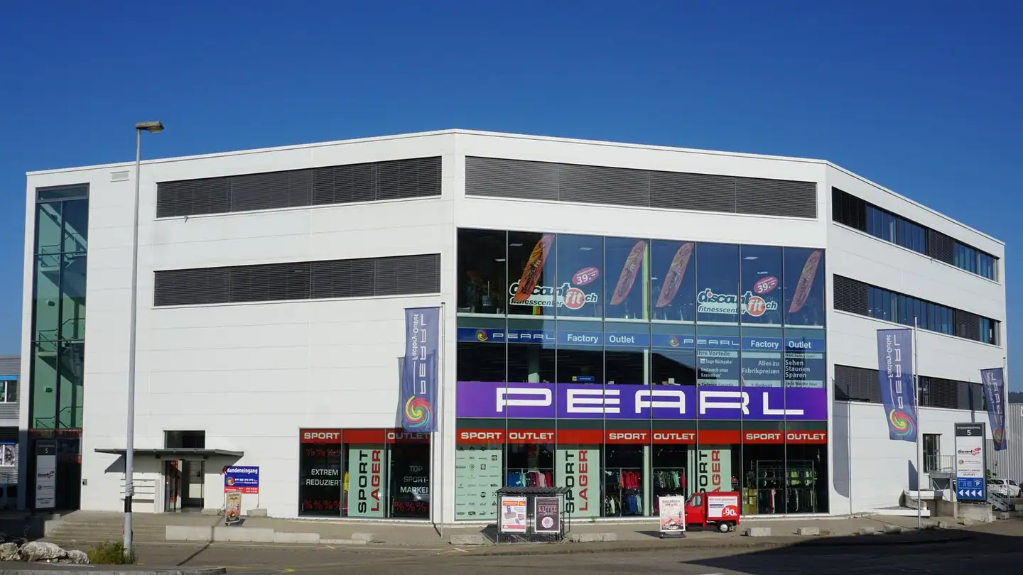 Commercial for rent - Grüssenhölzliweg 5, 4133 Pratteln