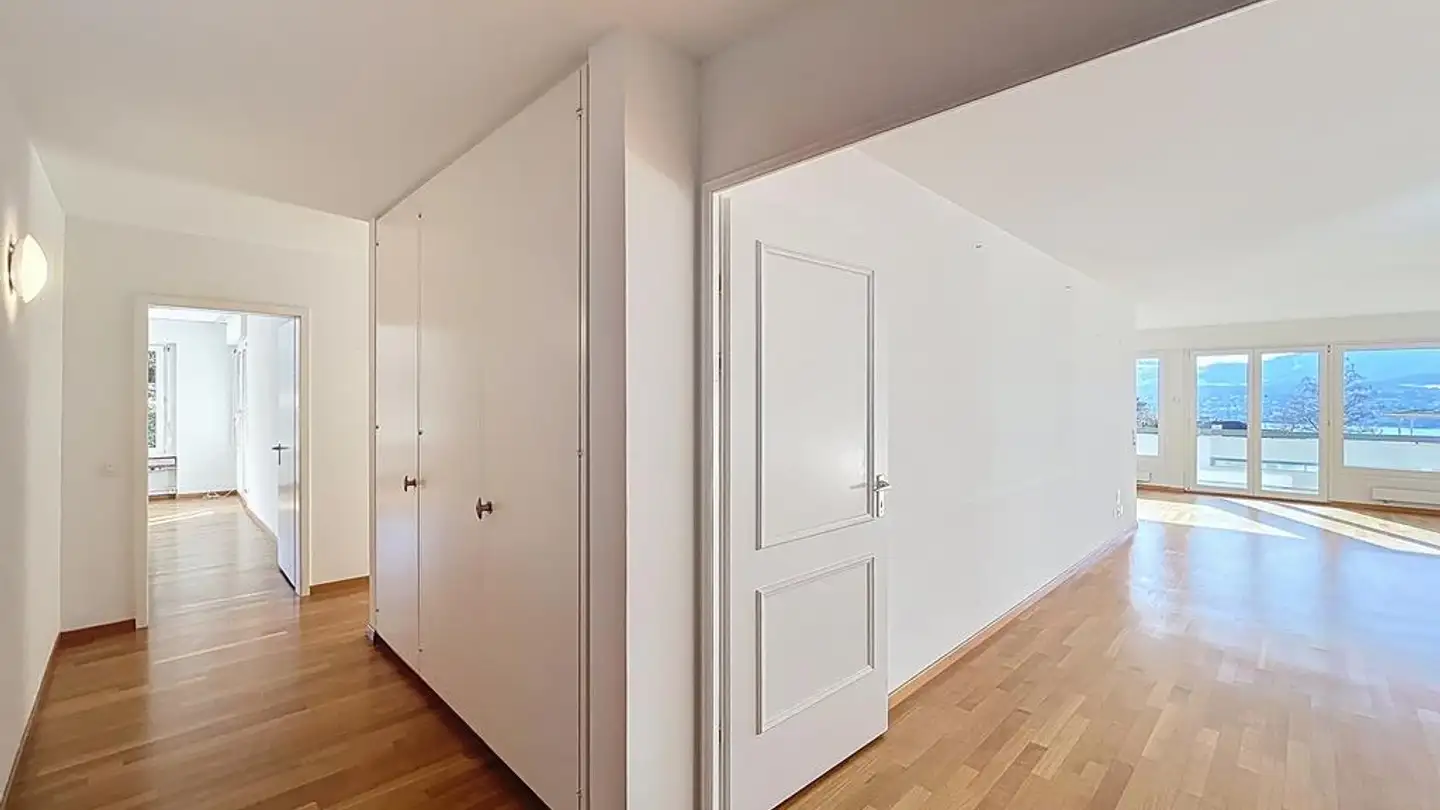 Wohnung mieten - Höhenstrasse 42, 8700 Küsnacht ZH - Foto 3