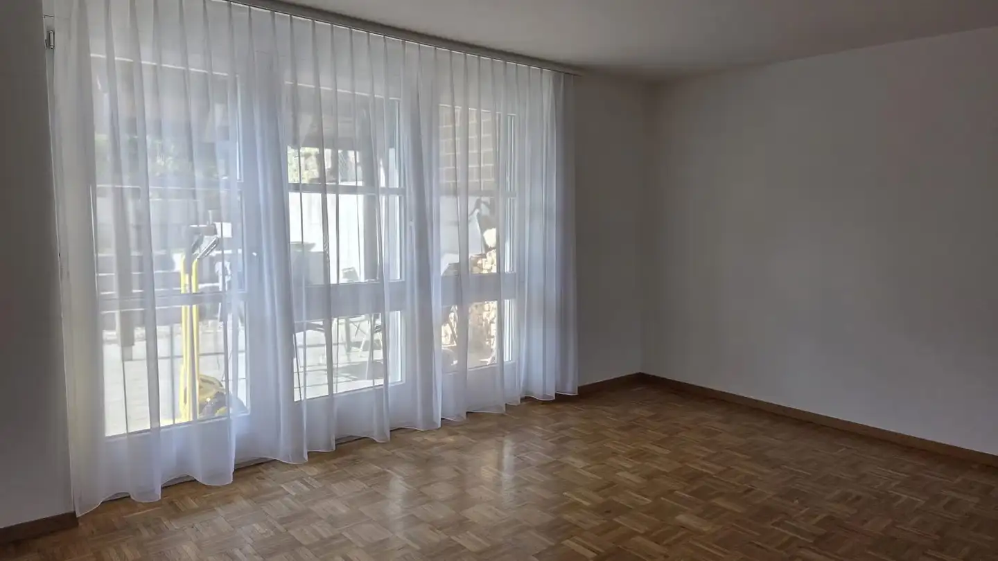 Maison en terrasse à louer - 9242 Oberuzwil - Photo 2