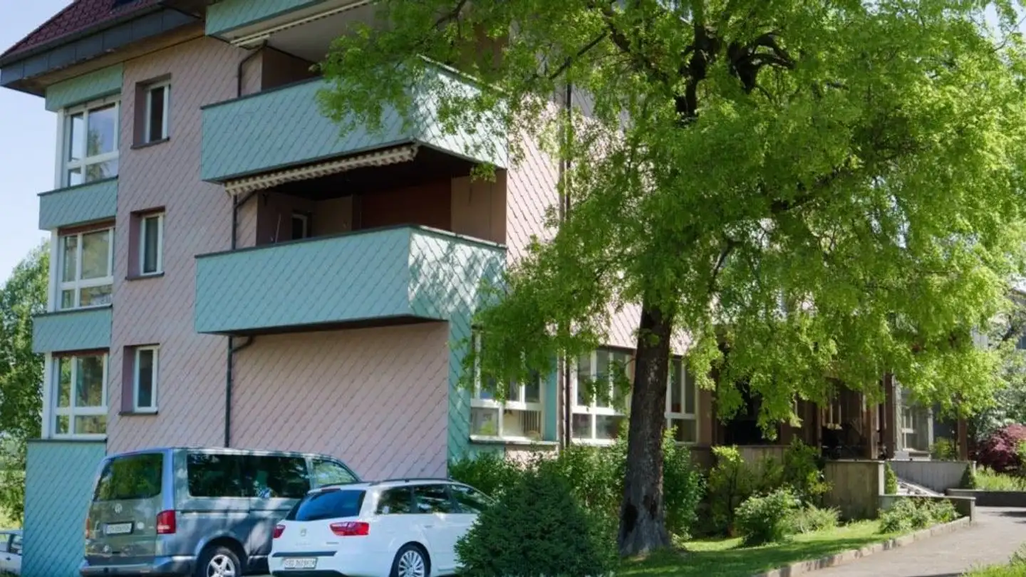 Wohnung mieten - Kantonsstrasse 15, 8863 Buttikon SZ