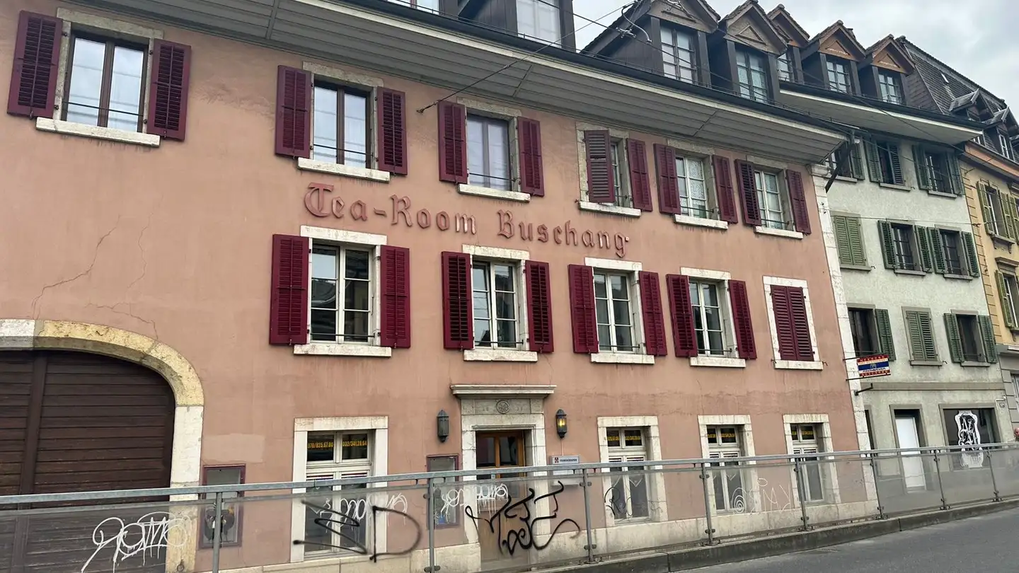 Bar à louer - Rue De Boujean / Bözingenstrasse 174, 2504 Biel/Bienne