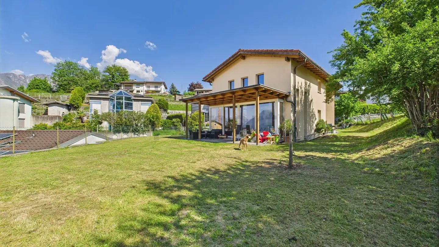 Single house for sale - 6512 Giubiasco