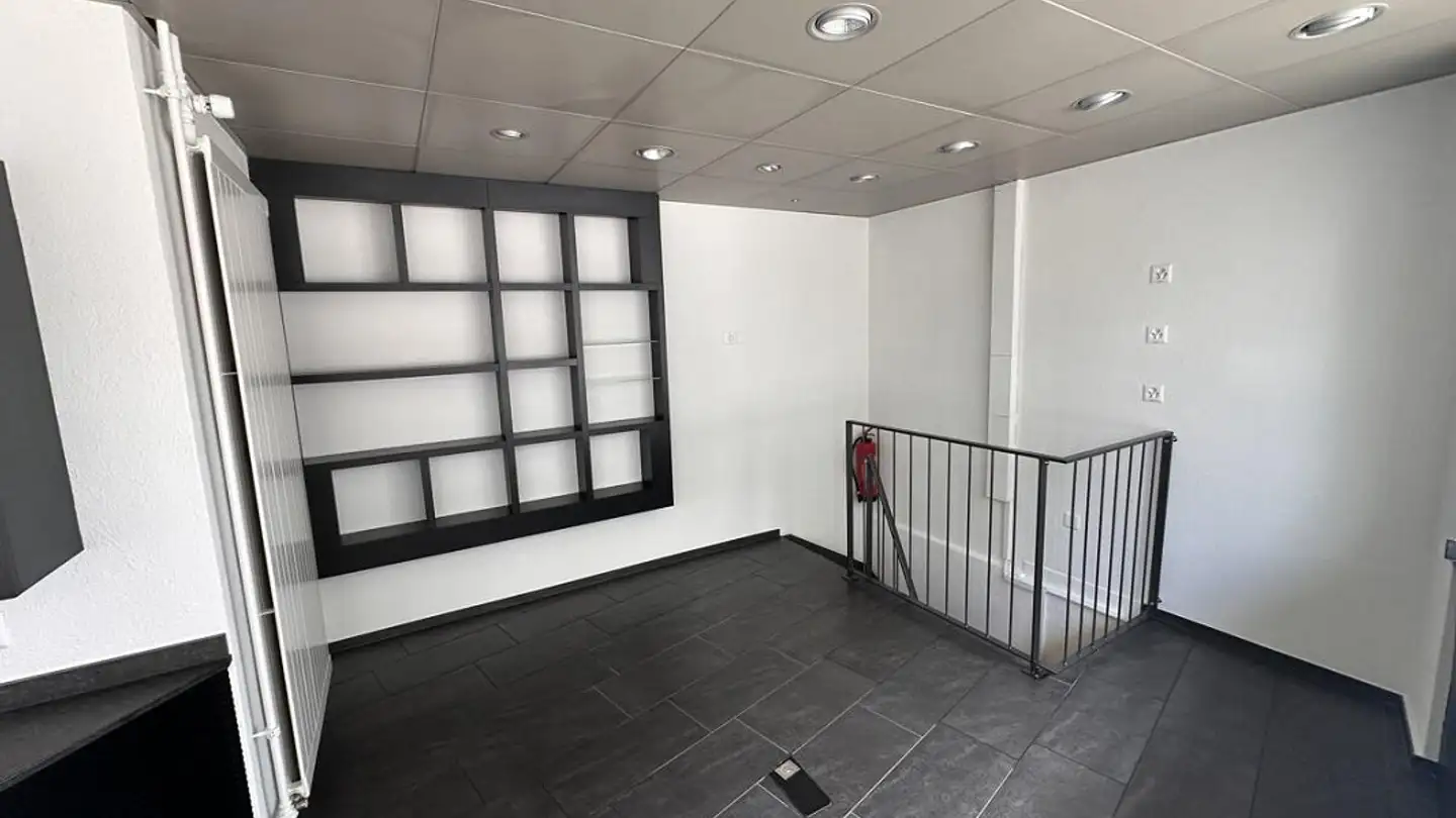 Shop for rent - Bremgartnerstrasse 1, 8953 Dietikon - Photo 4