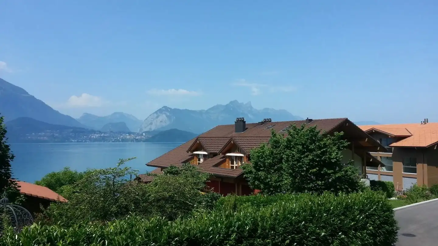 Apartment for rent - Ralligholzweg 2, 3658 Merligen - Photo 2