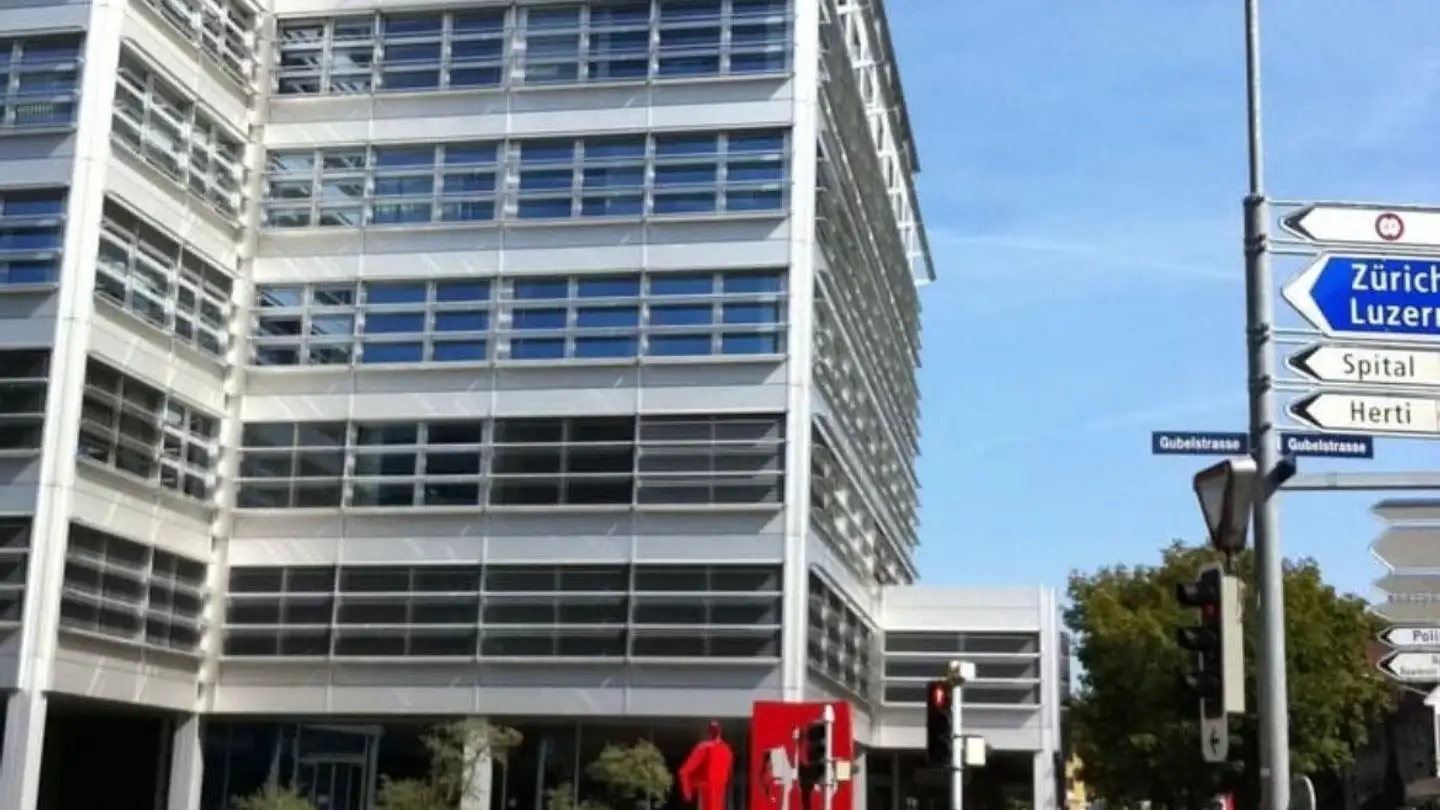 Tiefgaragenstellplatz mieten - Baarerstrasse 53, 6300 Zug
