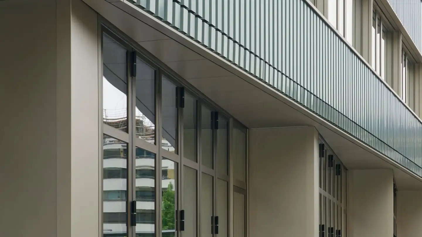 Commercial à louer - Grubenstrasse 8, 8045 Zürich