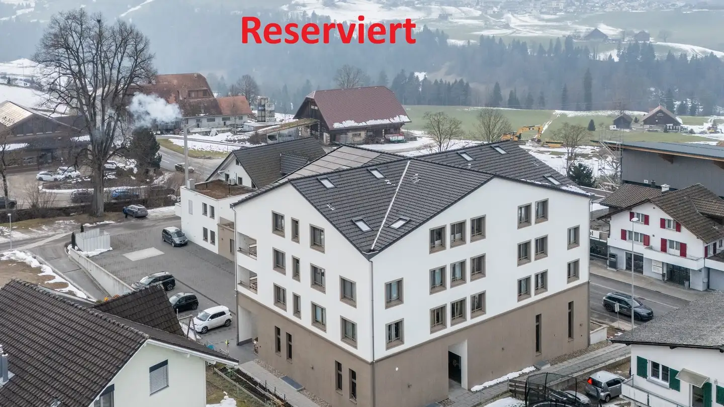 Apartment for sale - Lindenhof 1a, 6163 Ebnet
