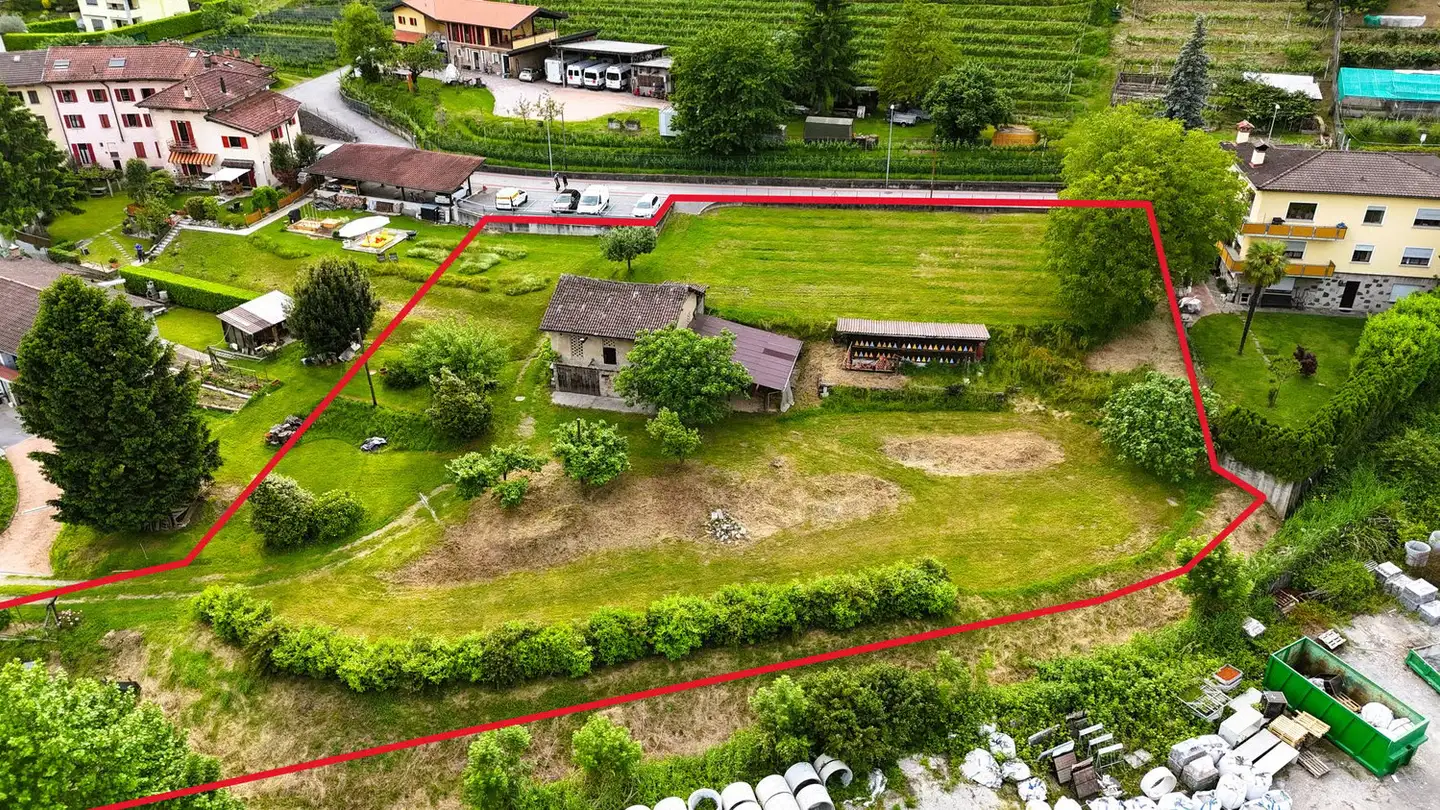 Constructible plot for sale - 6915 Pambio-Noranco