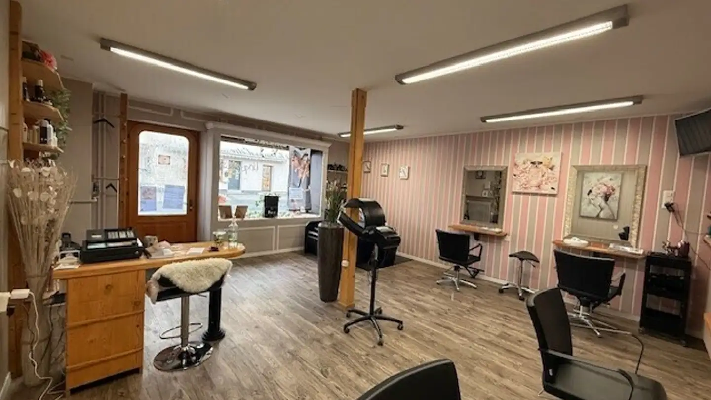 Commercial for rent - Rue De Montsalvens 6, 1636 Broc