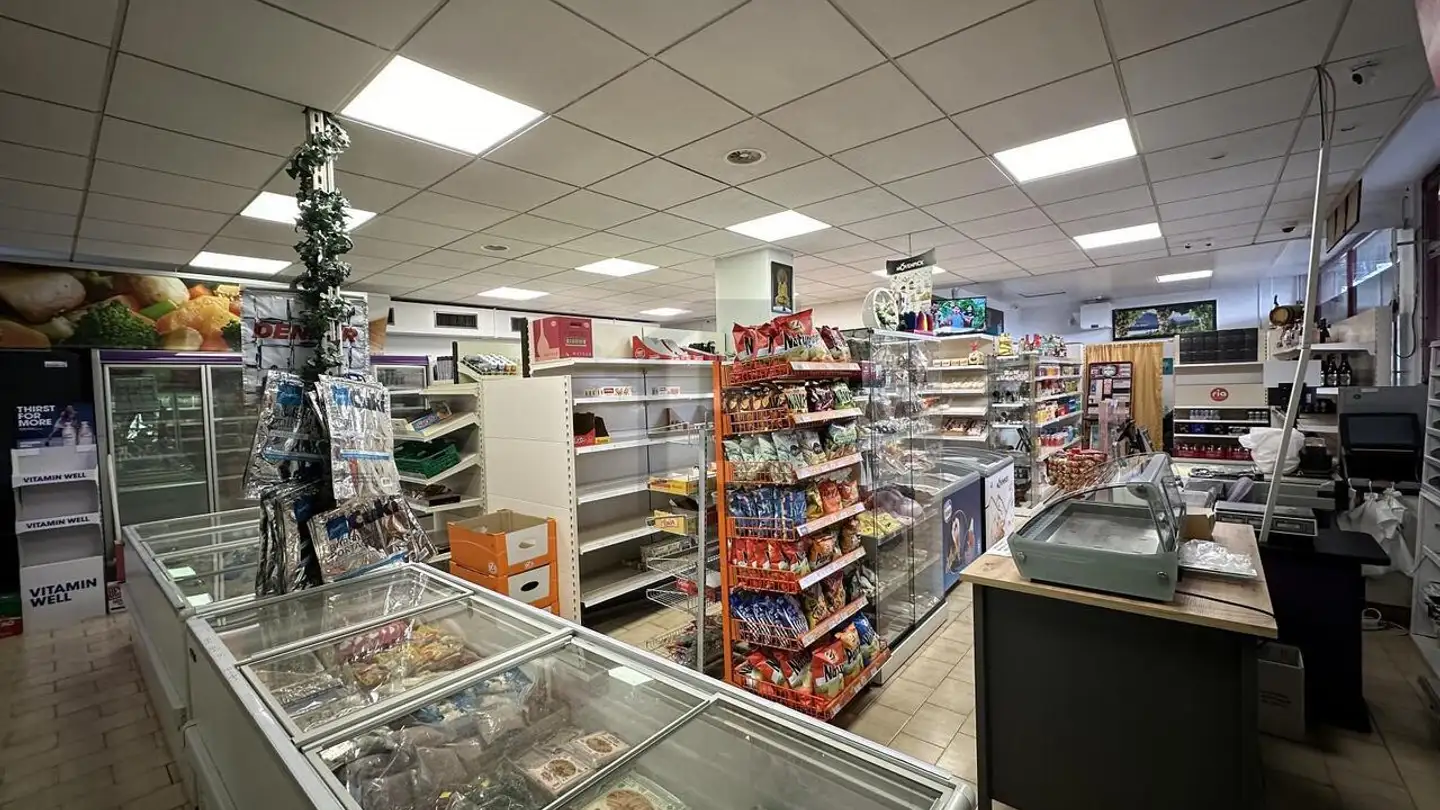 Geschäft mieten - 1226 Thônex