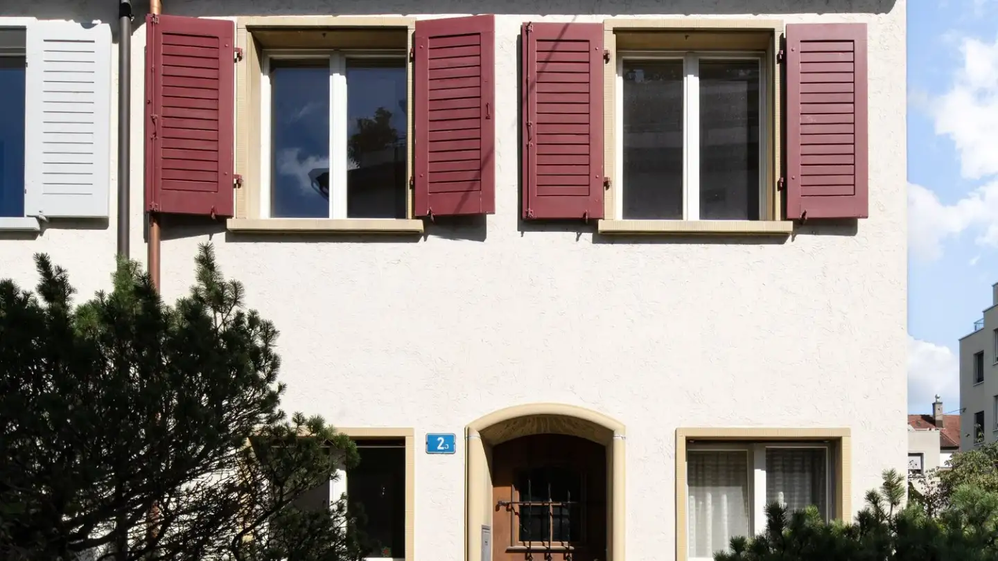 Maison individuelle à louer - Nufenenstrasse 2a, 4054 Basel