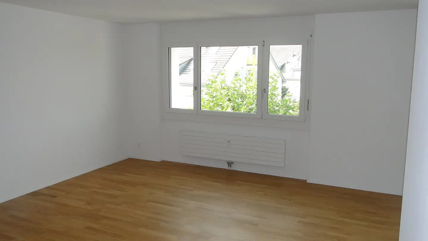 Apartment for rent - Huebwiesenstrasse 10, 8155 Niederhasli - Photo 2