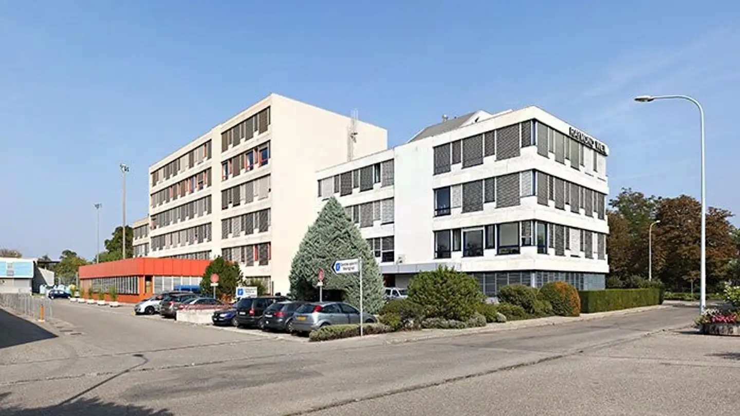 Garage individuel à louer - Avenue Eugène- Lance 38, 1212 Grand-Lancy