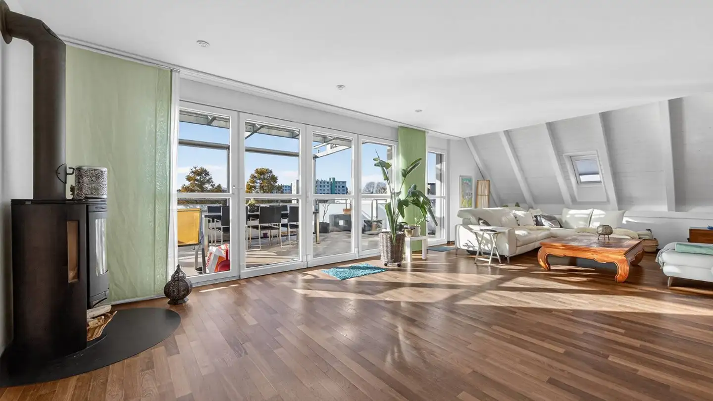 Apartment for sale - 8184 Bachenbülach - Photo 2