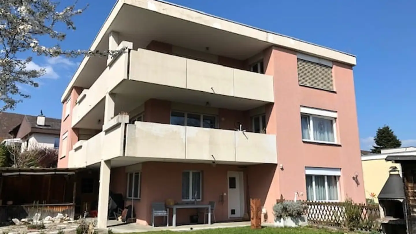 Immeuble résidentiel à vendre - Sonnenterrasse 14, 6030 Ebikon