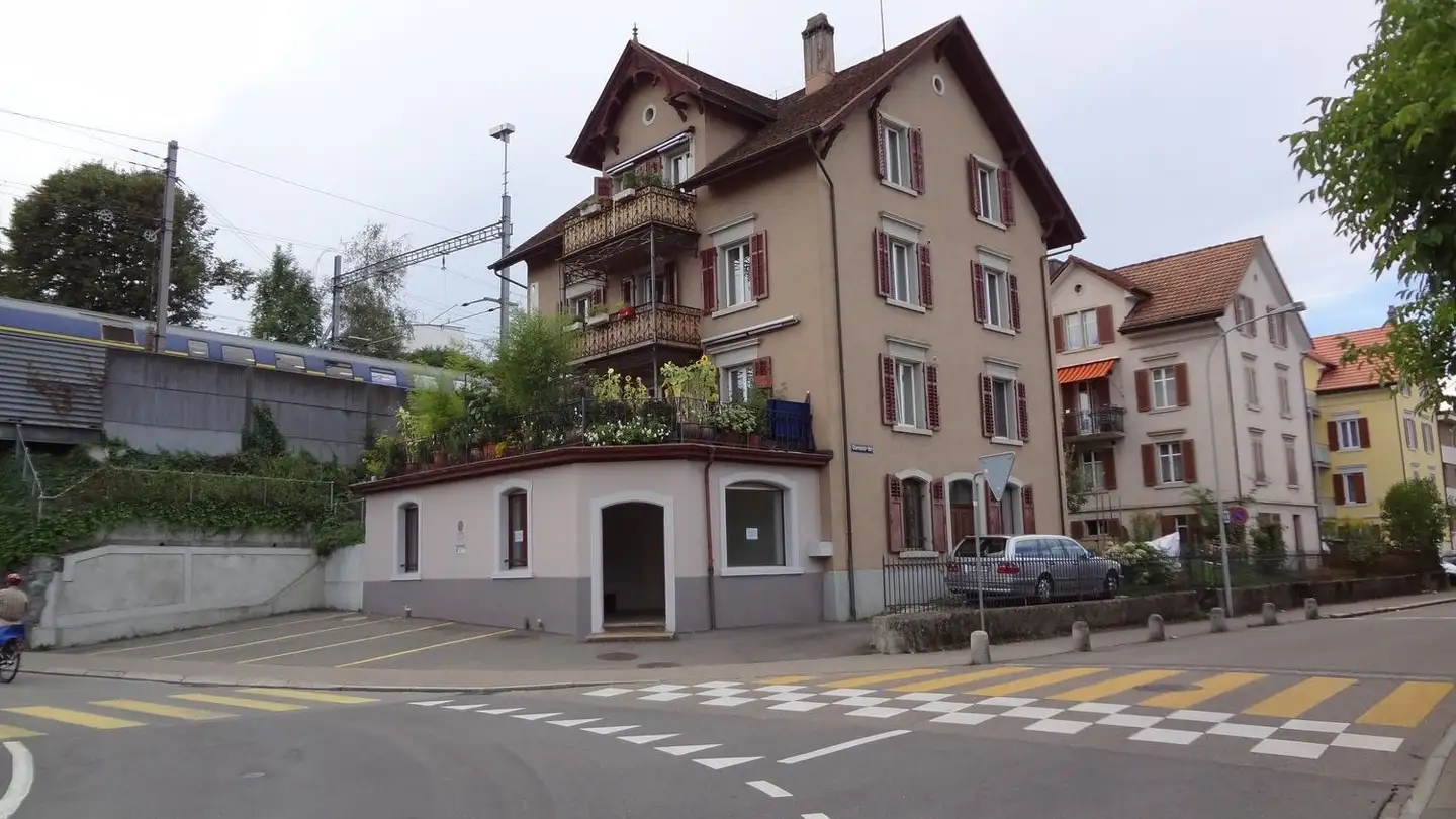 Mixed-use building for sale - Glärnischstrasse 1, 8800 Thalwil