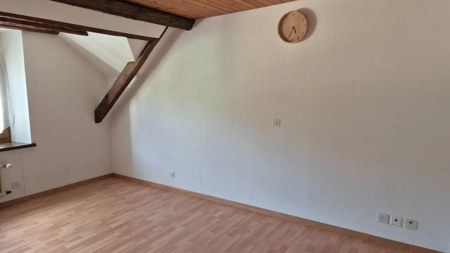 Appartement à louer - 2105 Travers - Photo 3