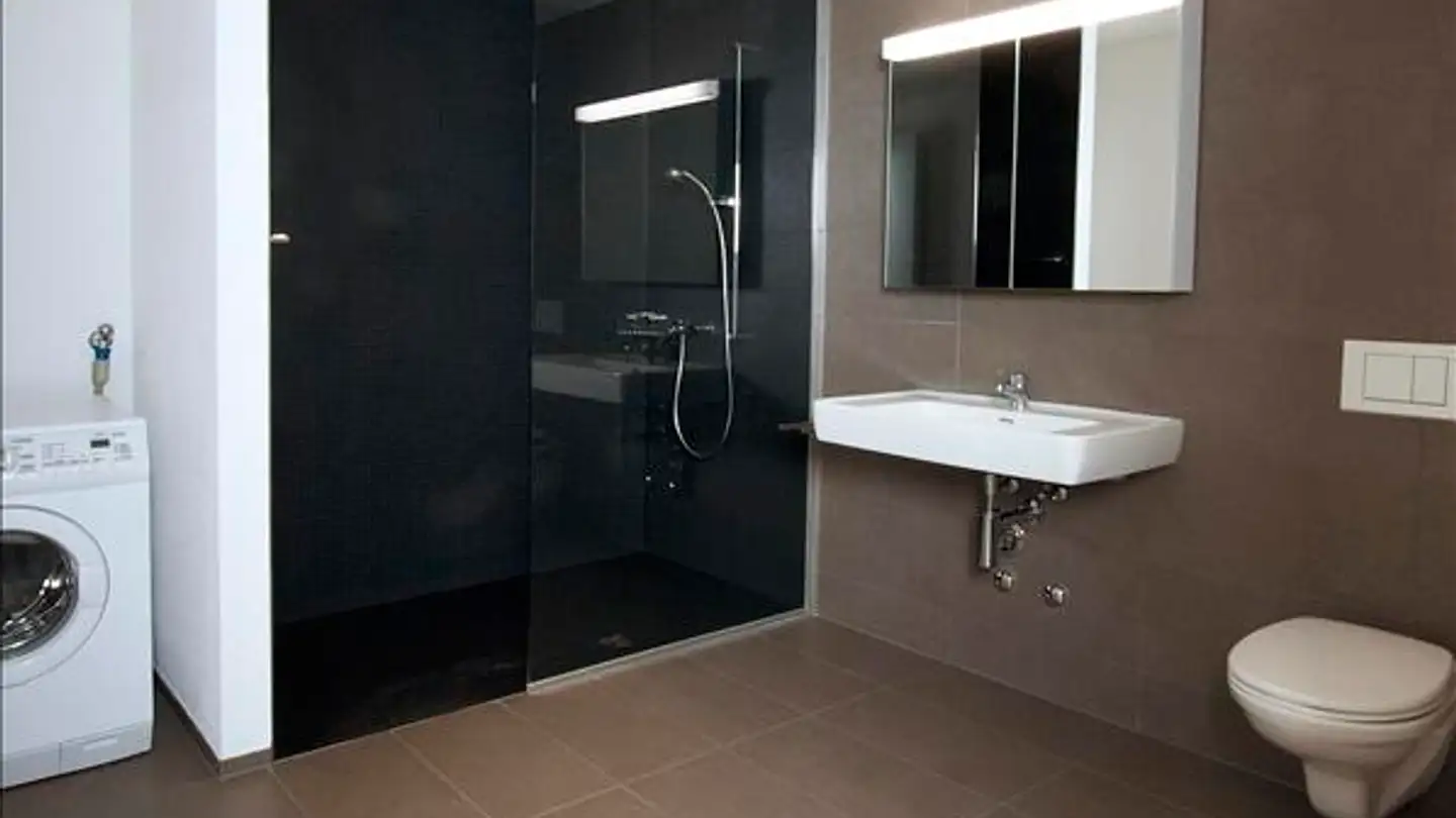 Apartment for rent - Bahnhofstrasse, 5600 Lenzburg - Photo 3