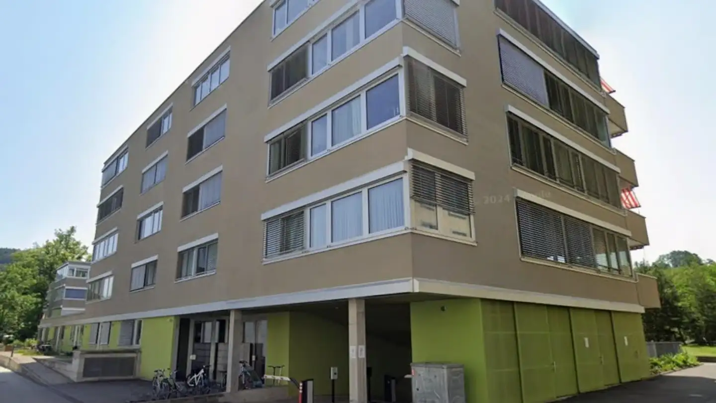 Place de parking extérieure à louer - Spinnereistrasse, 5210 Windisch