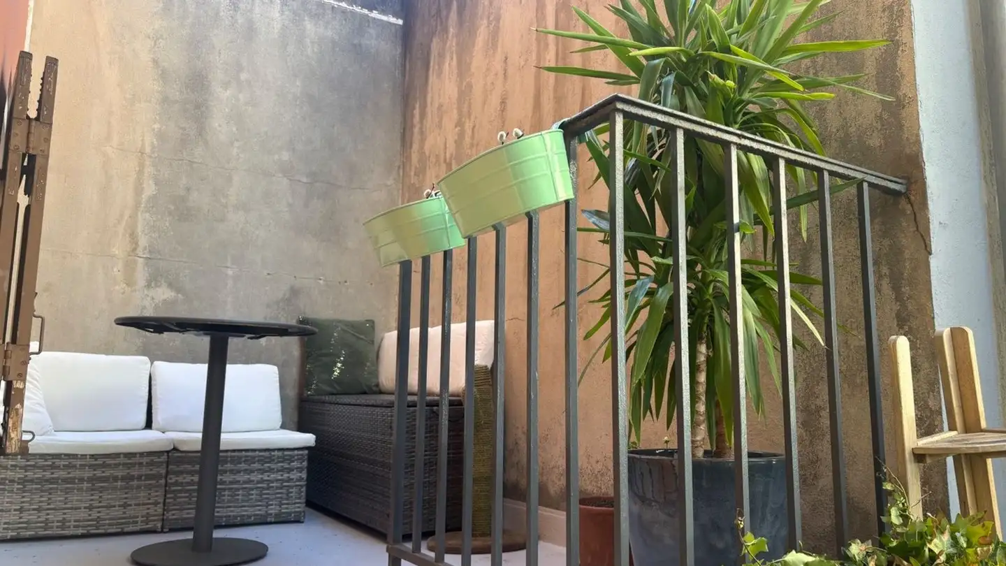 Apartment for rent - 1205 Genève - Photo 2