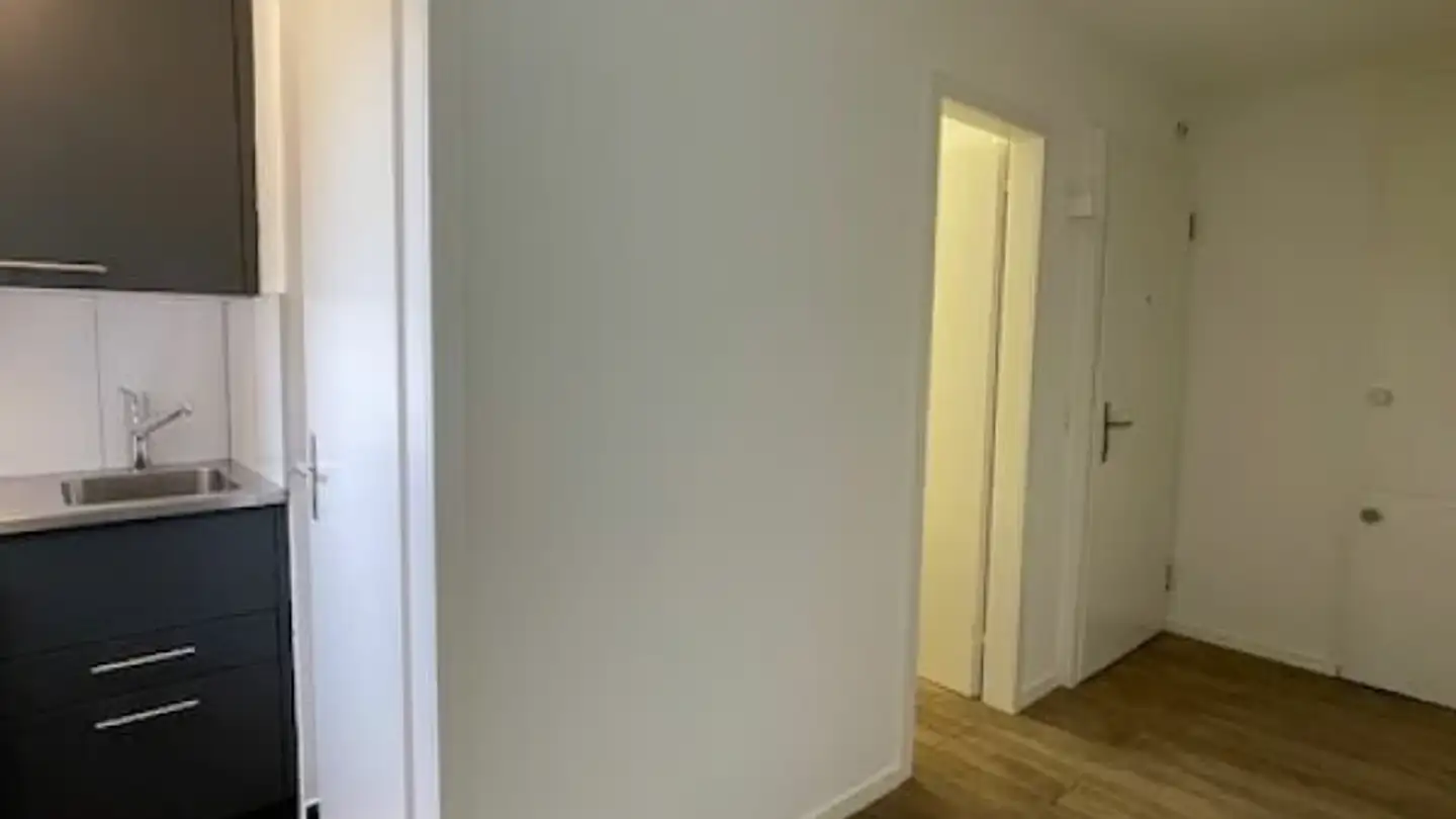Studio à louer - Promenade De La Suze / Schüsspromenade 25, 2502 Biel/Bienne - Photo 2
