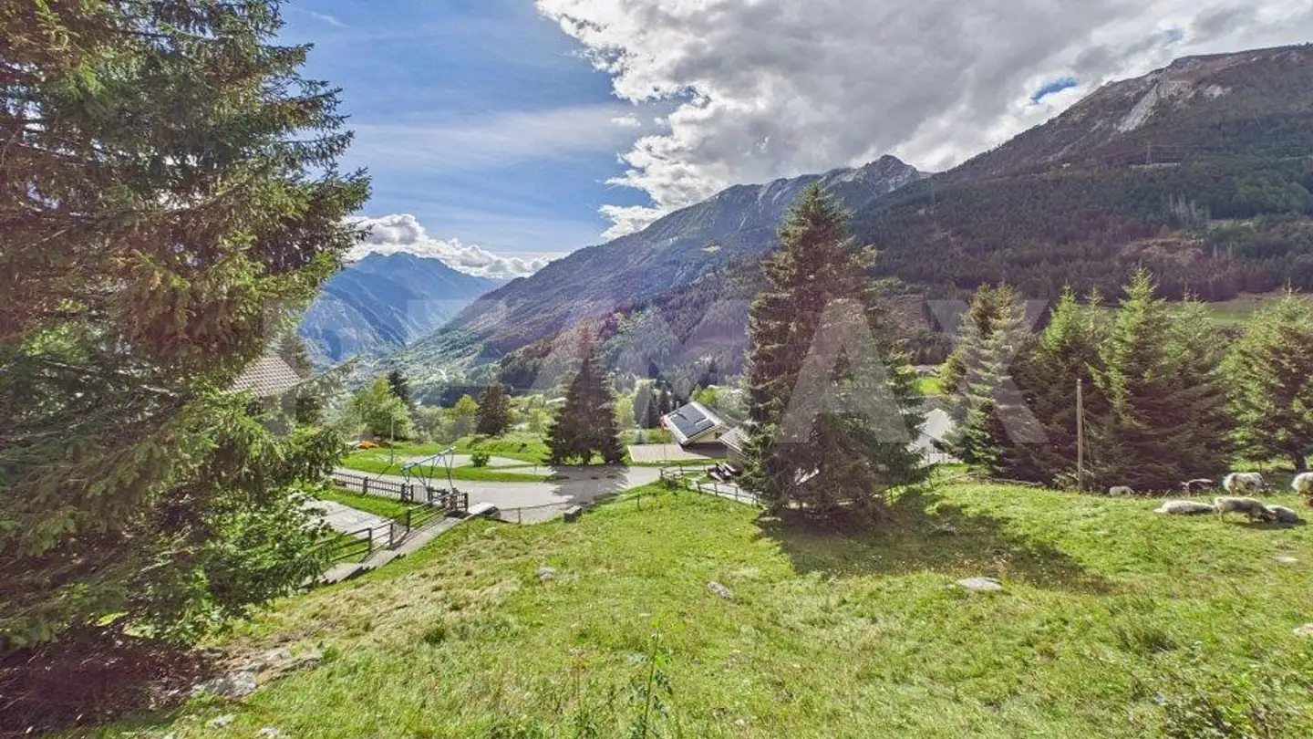 Terrain constructible à vendre - 6563 Mesocco