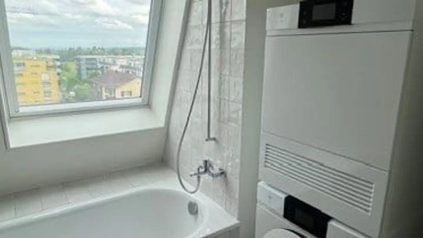 Dachgeschosswohnung mieten - Gschwaderstrasse 20, 8610 Uster - Foto 3