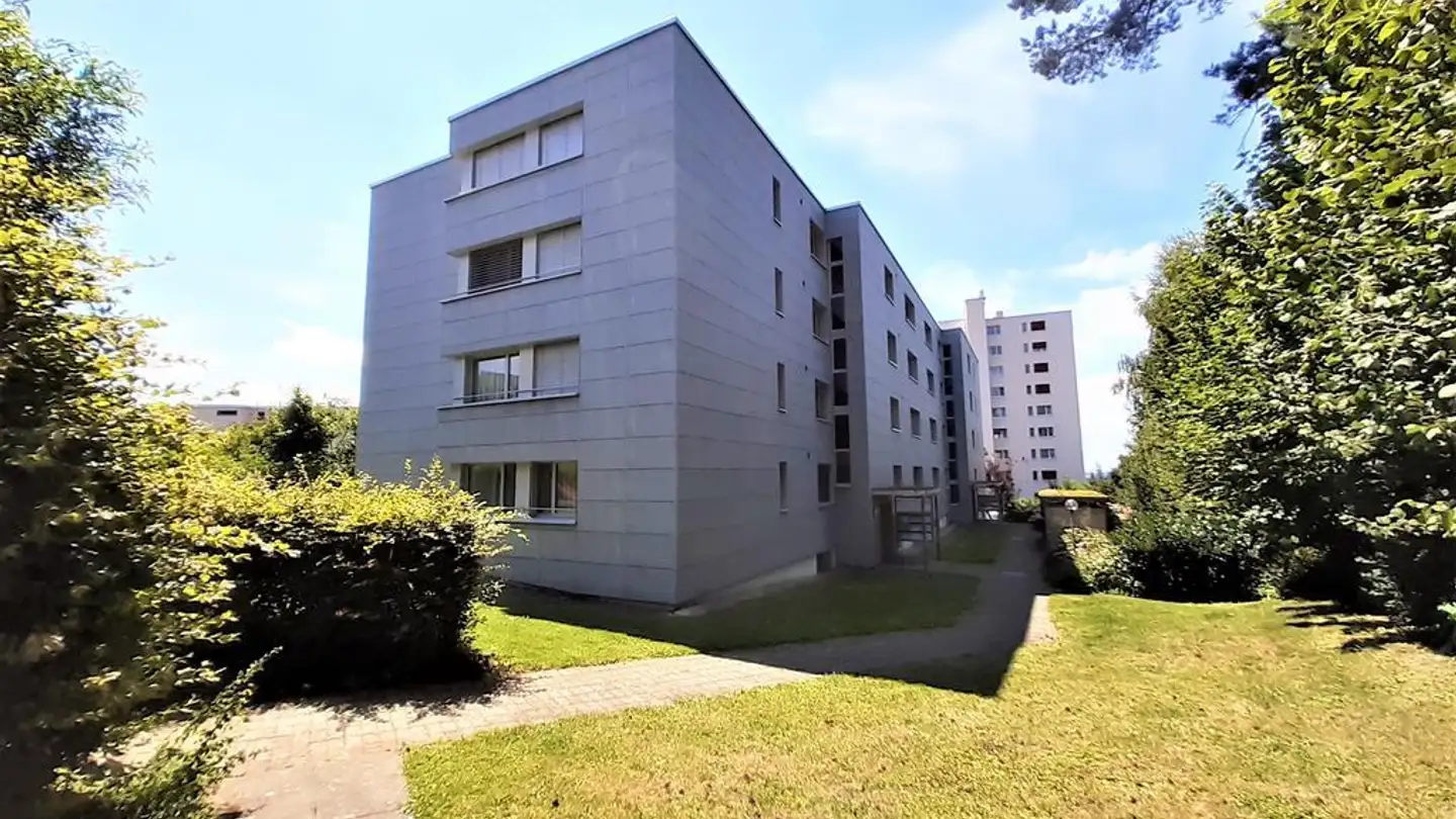 Parcheggio sotterraneo in affitto - Gartenweg 9, 8965 Berikon