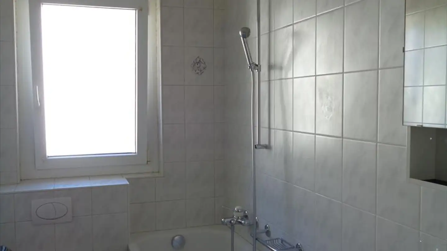 Appartamento in affitto - Rue Du Viaduc 48, 2740 Moutier - Photo 4