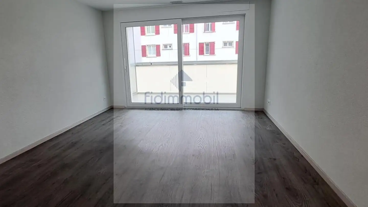 Appartement à louer - Avenue Des Forges, 2300 La Chaux-de-Fonds - Photo 3