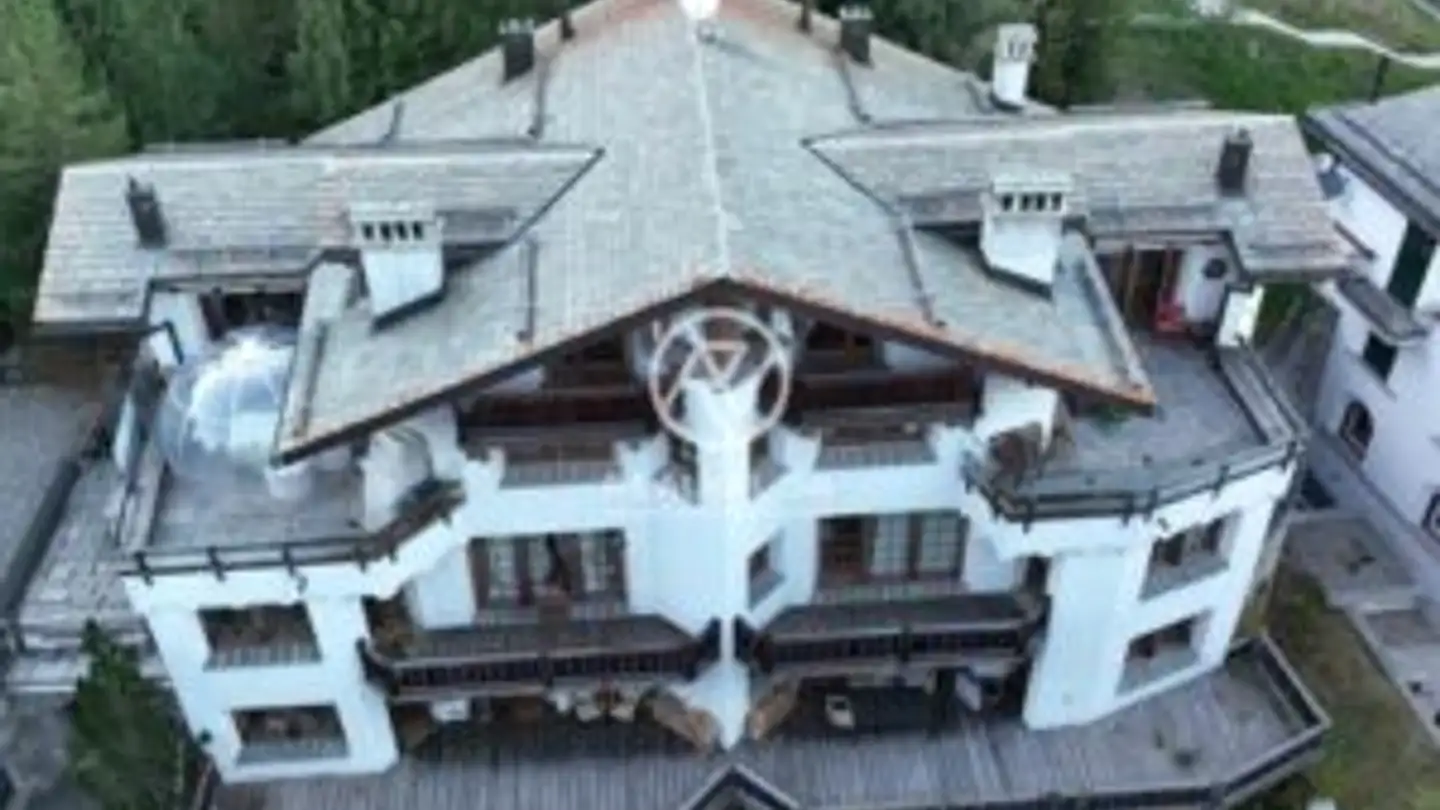 Furnished apartment for rent - 7500 St. Moritz