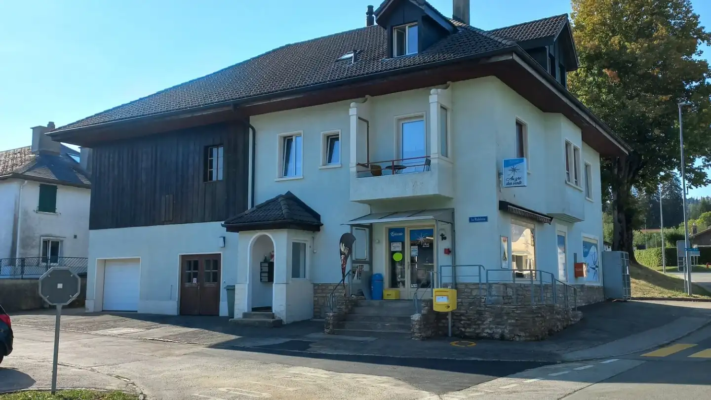 Residential building for sale - 2714 Les Genevez JU - Photo 2