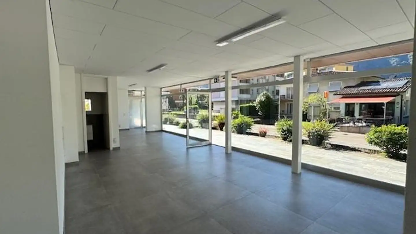 Spazio ufficio in vendita - Via Stefano Franscini 9, 6710 Biasca - Photo 4